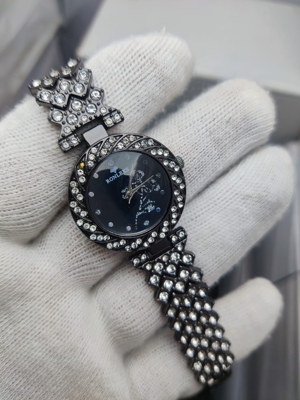 Beautiful stylish Watch For Girls