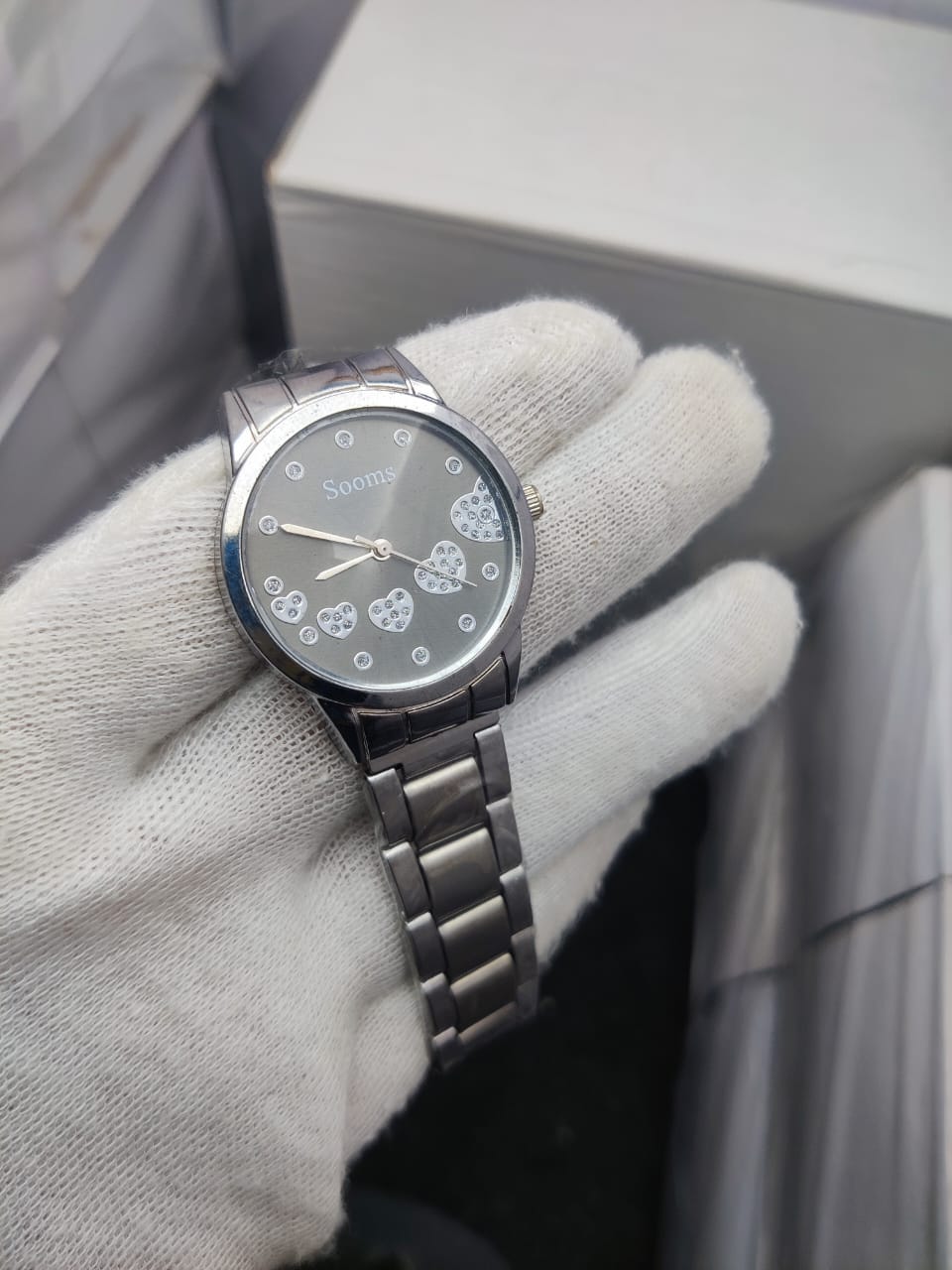 Elegant Soons Women's Watch - Silver Tone Metal Band with Crystal Heart Dial