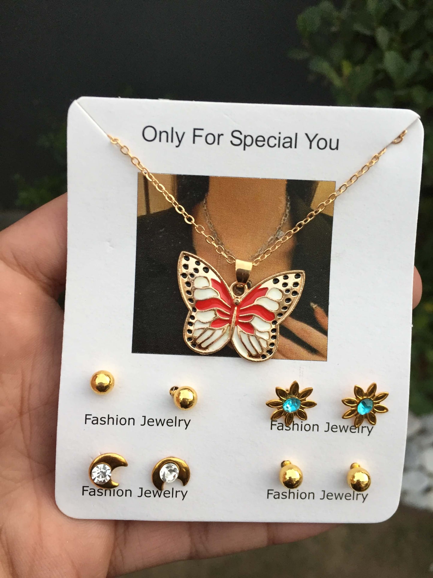 Viral 3-in-1 Aesthetic Jewelry Bundle | Butterfly, Clover & Heart Sets